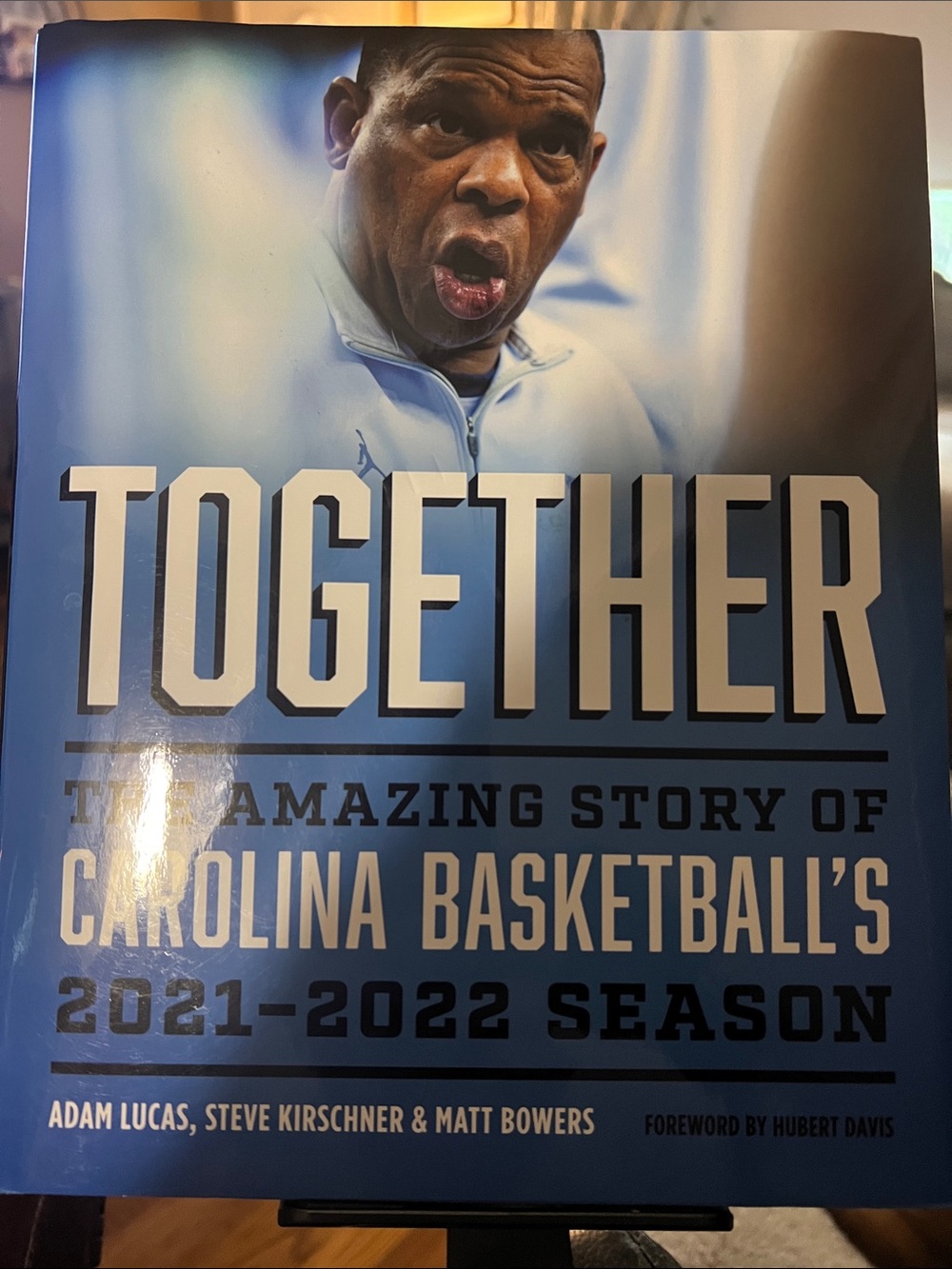 UNC Tarheels RARE #d 86/100 Signed by 5 players plus 2 other signed UNC books
